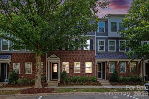 27-16704 Summers Walk Blvd, Davidson, NC, 28036-9121 | Card Image