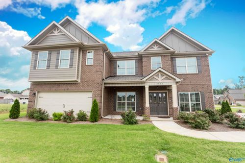 7623 Addison Dr Nw, Huntsville, AL, 35806-1352 | Card Image