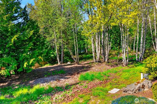 784 Lillooet Ct, La Conner, WA, 98257-9610 | Card Image