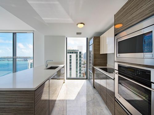 3608-460 Ne 28th St, Miami, FL, 33137-5091 | Card Image