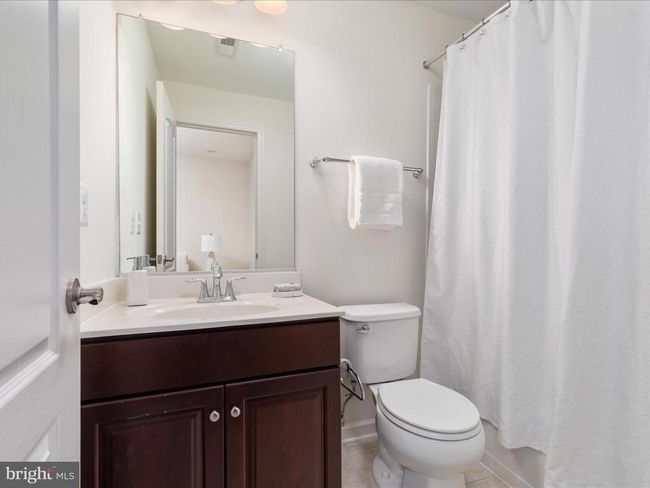 42241 Violet Mist Ter, Townhouse with 4 bedrooms, 4 bathrooms and null parking in BRAMBLETON VA | Image 29