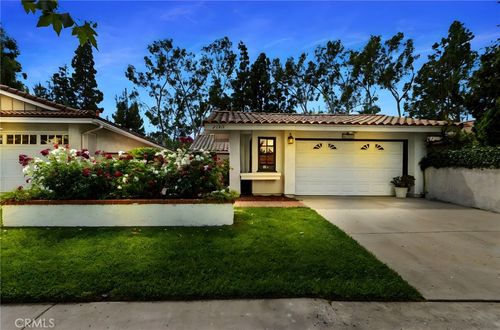 25011 Sunset Pl W, Laguna Hills, CA, 92653-4907 | Card Image