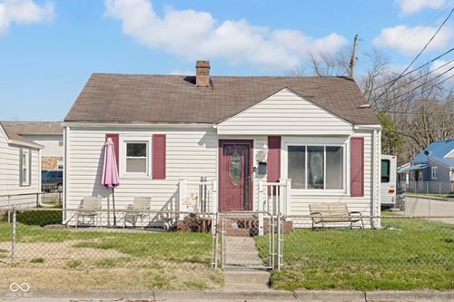 221 Bush St, Seymour, IN, 47274-2511 | Card Image