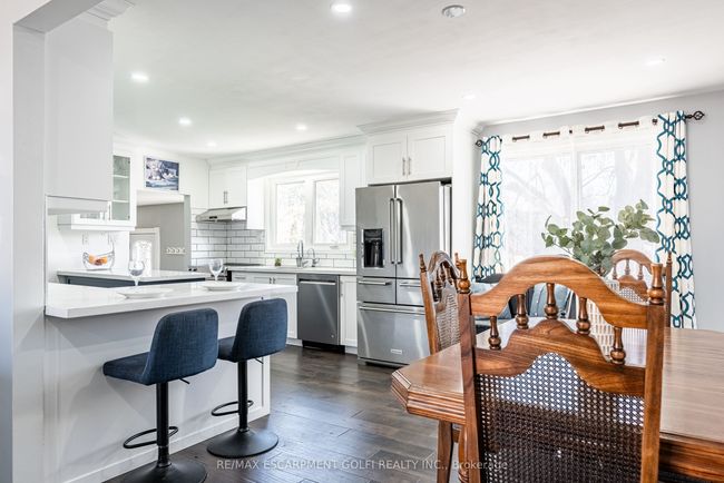 4126 London Crt, House other with 3 bedrooms, 3 bathrooms and 4 parking in Niagara Falls ON | Image 11