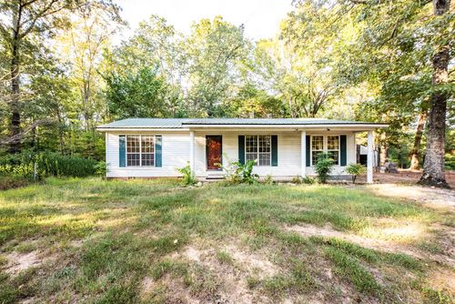 7198 Highway 69 S, Bath Springs, TN, 38311-4021 | Card Image