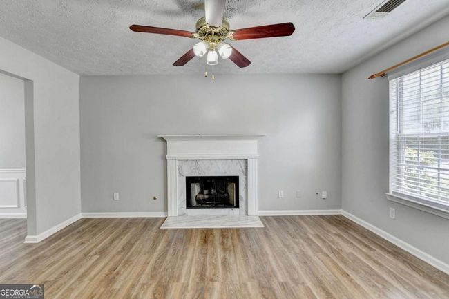 2355 Glen Chase Ln, House other with 3 bedrooms, 3 bathrooms and 4 parking in Lawrenceville GA | Image 7
