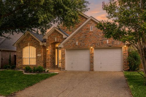 9316 Preston Trl, Irving, TX, 75063-5053 | Card Image