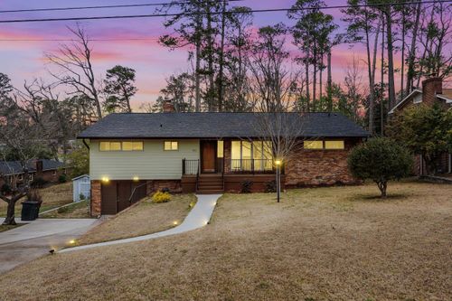 902 Fairfield Ave, North Augusta, SC, 29841-3327 | Card Image