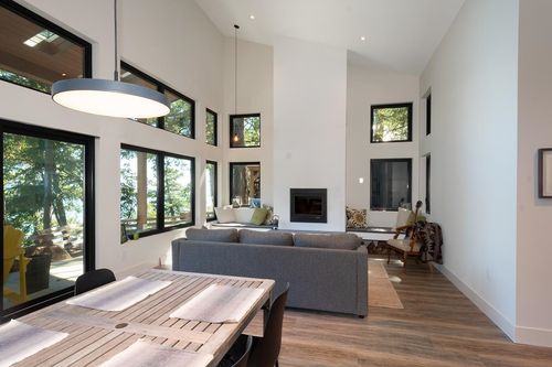 1505 Williams Rd, Bowen Island, BC, V0N1G1 | Card Image