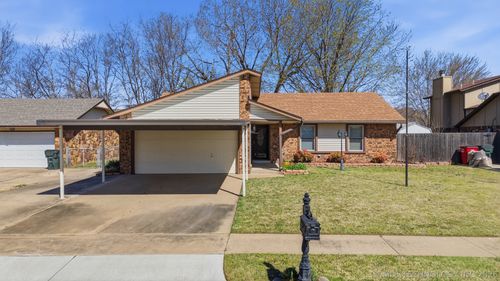 12105 E 79th Ct N, Owasso, OK, 74055-3506 | Card Image
