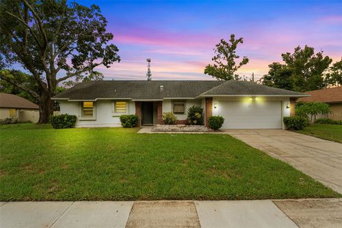 7642 Glenmoor Ln, Winter Park, FL, 32792-9064 | Card Image