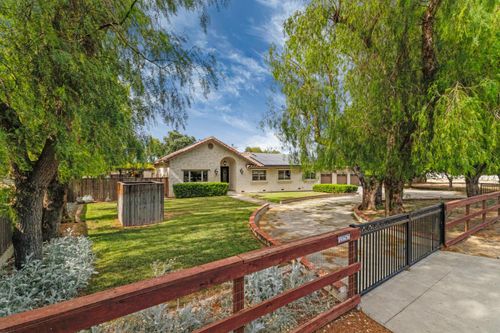 15767 Rancho Ramon Dr, Tracy, CA, 95304-9735 | Card Image