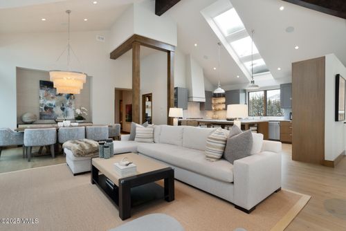 e-1454 Greenhill Ct, Vail, CO, 81657-5717 | Card Image