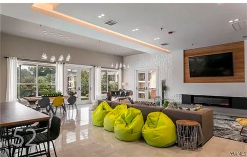 210 15th St E, Tuscaloosa, AL, 35401-3687 | Card Image