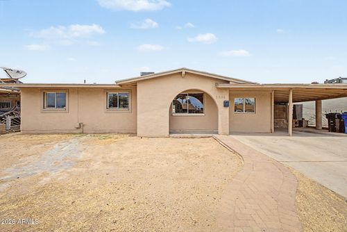 5536 W La Reata Ave, Phoenix, AZ, 85035-1720 | Card Image