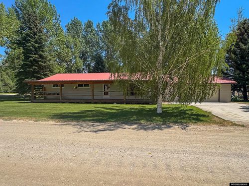 1240 Raintree Dr, Riverton, WY, 82501-9313 | Card Image