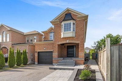 84 Bathgate Cres, House other with 3 bedrooms, 3 bathrooms and 4 parking in Courtice ON | Image 3