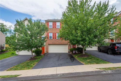 113 Bellefield Ct, Gibsonia, PA, 15044-9177 | Card Image