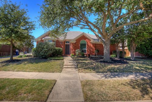 6819 Cinnabar Dr, Frisco, TX, 75035-6172 | Card Image