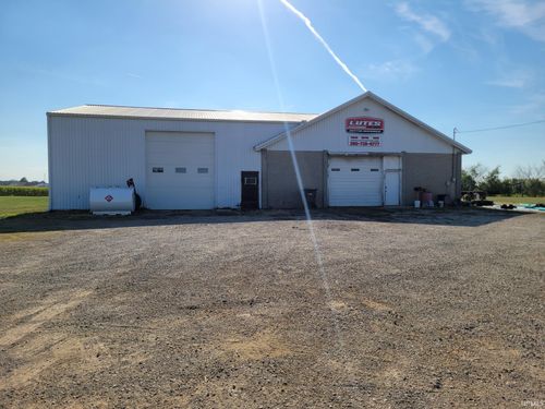 1870 S 300 W, Portland, IN, 47371-8213 | Card Image