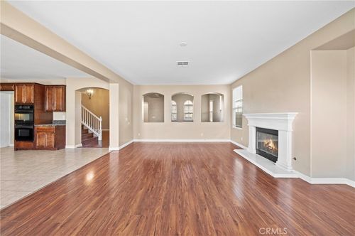 8048 Orchid Dr, Corona, CA, 92880 | Card Image