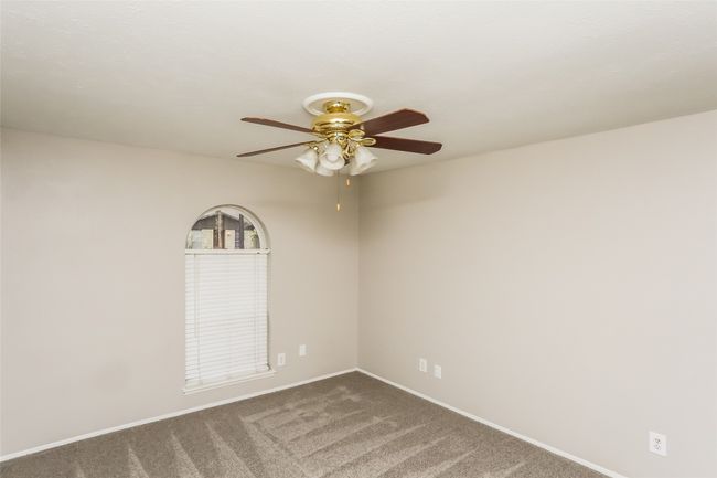 6321 Briar Knoll Dr, House other with 3 bedrooms, 2 bathrooms and null parking in Garland TX | Image 10