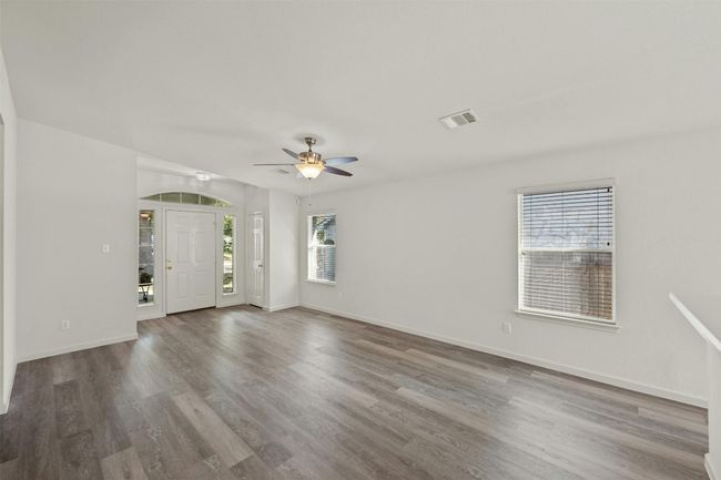 No Carpet in the entire home | Image 6