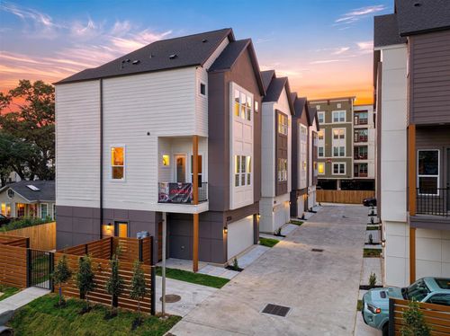 d-2221 Marnel Rd, Houston, TX, 77055-1100 | Card Image