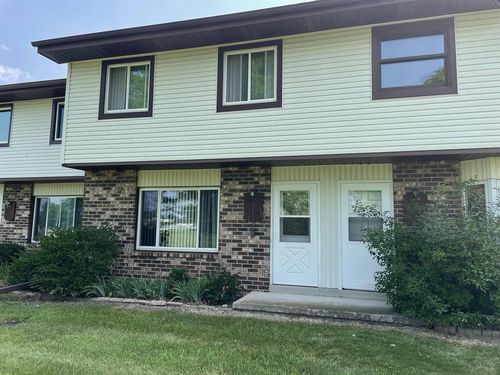 864 Kings Court, Fond Du Lac, WI, 54935 | Card Image