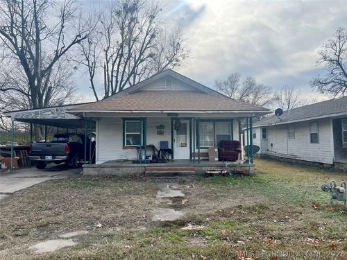 1100 W 9th St, Okmulgee, OK, 74447-4507 | Card Image