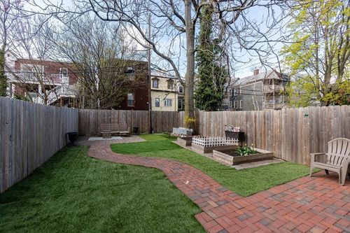 1-74 Eutaw St, Boston, MA, 02128-3308 | Card Image
