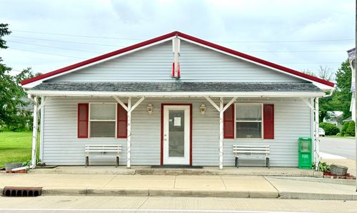 116 S Main St, Amboy, IN, 46911-9600 | Card Image