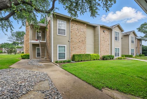 apt-1305-8600 Coppertowne Ln, Dallas, TX, 75243-8098 | Card Image