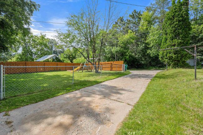 315 Ne 8 Th St, House other with 4 bedrooms, 2 bathrooms and null parking in Grand Rapids MN | Image 50