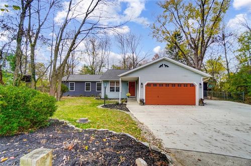 520 Union Court, Yellow Springs Vlg, OH, 45387 | Card Image