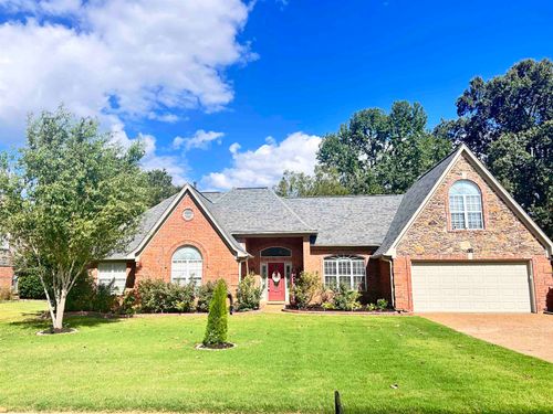 266 Bradford Trl, Collierville, TN, 38017-2410 | Card Image