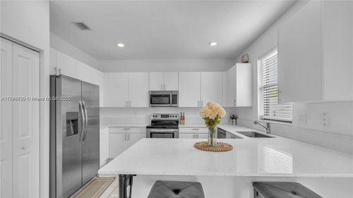 488-488 Nw 203rd Ter, Miami Gardens, FL, 33169-3472 | Card Image
