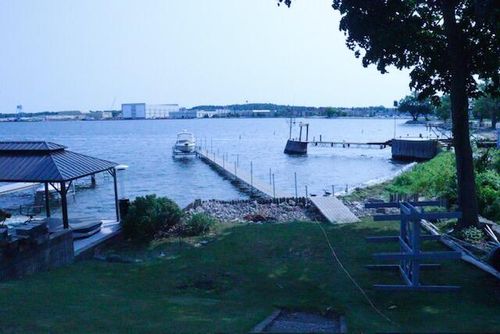 210 N Joliet Ave, STURGEON BAY, WI, 54235-3318 | Card Image