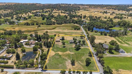 131 Twin Ponds Ln, Lincoln, CA, 95648-9625 | Card Image