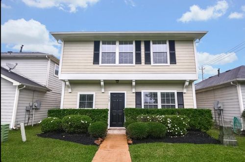 1705 Nichole Woods Dr, Houston, TX, 77047-4489 | Card Image