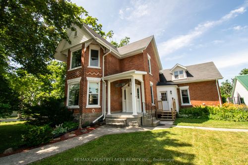 100 Nappadale St, Woodville, ON, K0M2T0 | Card Image