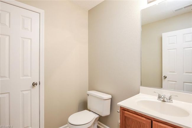 5400 Waterpoint Dr, House other with 3 bedrooms, 2 bathrooms and null parking in Browns Summit NC | Image 11