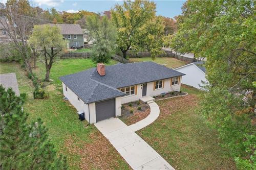 618 E 108th Ter, Kansas City, MO, 64131-4022 | Card Image