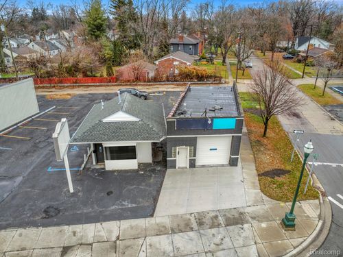 35816-35812 W Michigan Ave, Wayne, MI, 48184-1631 | Card Image