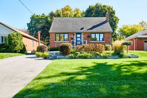 35 Glen Muir Dr, Scarborough, ON, M1M2C6 | Card Image