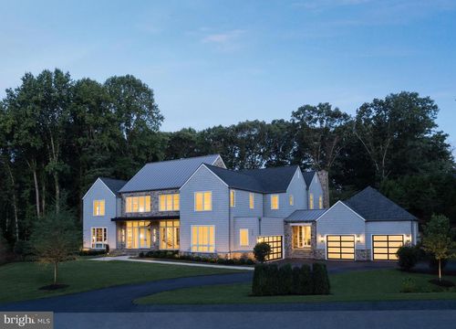780 Falls Farm Ct, GREAT FALLS, VA, 22066-2740 | Card Image