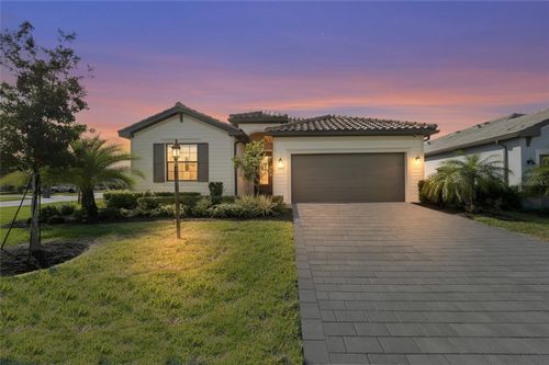 5107 Coral Reef Way, BRADENTON, FL, 34211-1439 | Card Image