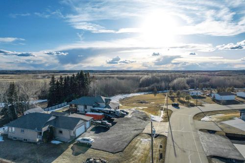 42 Falcon Drive, New Sarepta, AB, T0B3M0 | Card Image