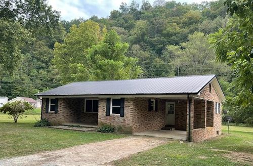 2394 Hammons Fork Rd, Woollum, KY, 40906-8729 | Card Image