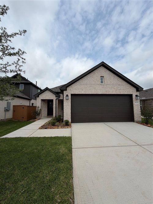 8123 Kay Harbor Dr, Cypress, TX, 77433-8758 | Card Image